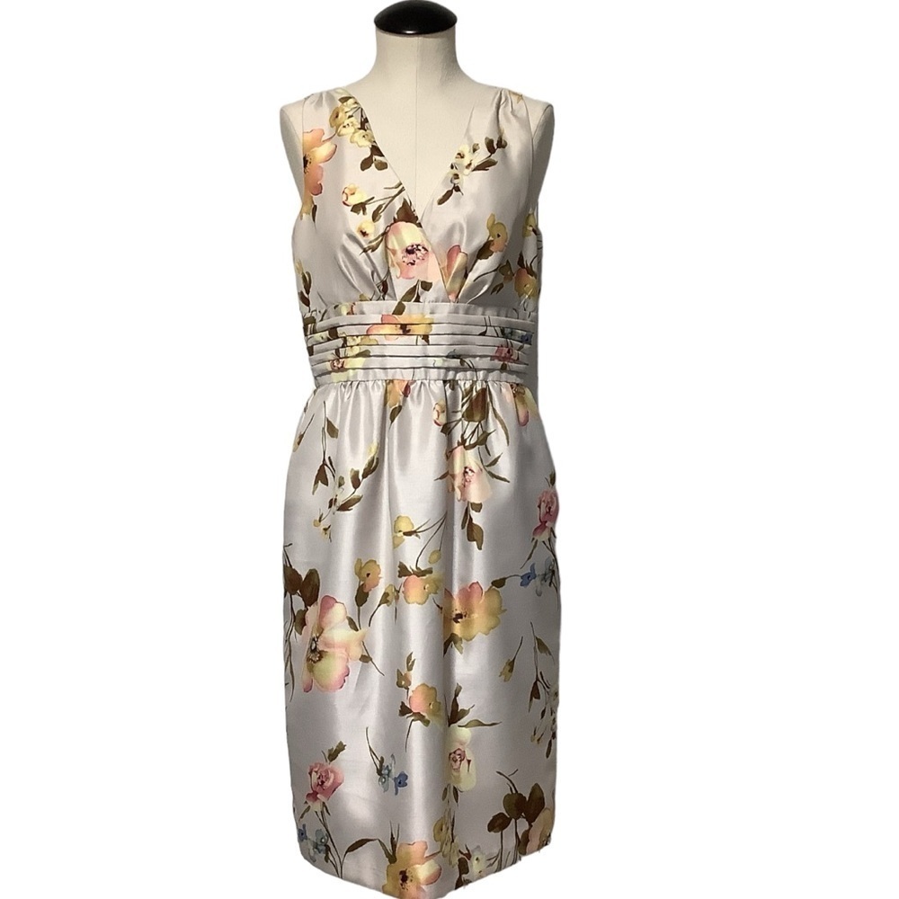 SCARLETT Sleeveless V-Neck Floral‎ Pleated Waist Cocktail Dress Size 6